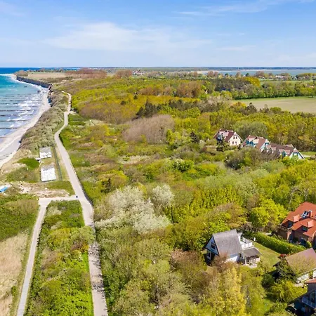 Prázdninový dům Ferienhaussiedlung Strandperlen Kuestenhof 2a *