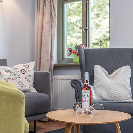 Prázdninový dům Ferienhaussiedlung Strandperlen Kuestenhof 2a Wustrow (Fischland)