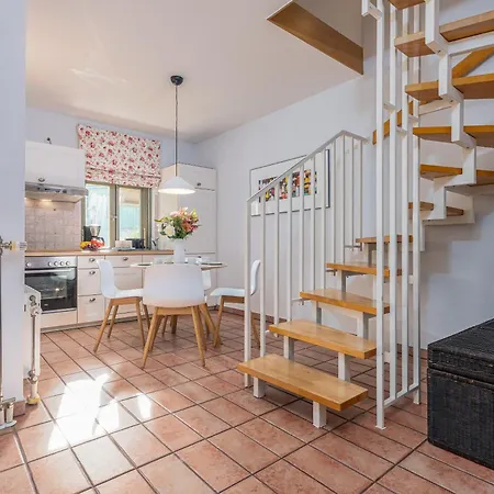 Prázdninový dům Ferienhaussiedlung Strandperlen Kuestenhof 2a *